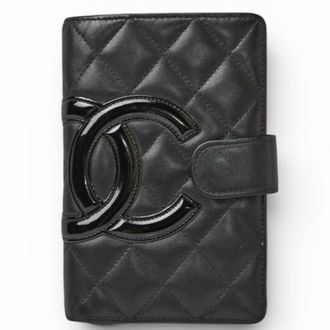Chanel Black Leather Wallet (Bi-Fold) (Pre-Owned)