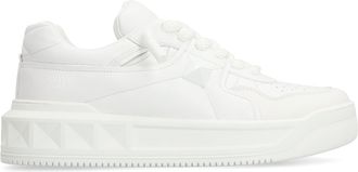 Valentino Garavani Mens One Stud Xl Low-Top Sneakers White Calf Trainers