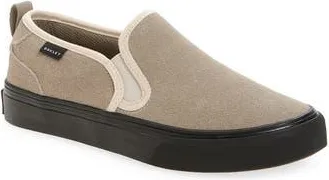 Oakley Banks Slip-On Sneaker in Boulder Green at Nordstrom Rack, Size 12