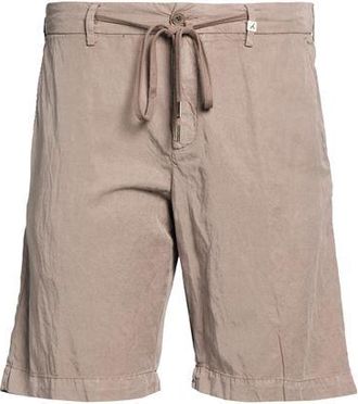Myths BOTTOMWEAR - Shorts & Bermuda Shorts on YOOX.COM