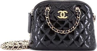 Chanel CC Dome Zip Quilted Patent Mini crossbody bag - Nero