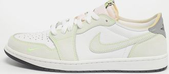 Air Jordan s White/green Leather Jordan 1 Retro Low White Ghost Green Sneakers