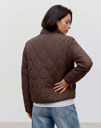 Vero Moda giacca trapuntata in delicioso-Marrone