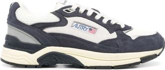 Autry Blauwe Sneakers Stijlvol Laag Profiel - Heren - Sneakers - Blauw - 44 EU - Su&egrave;de - Schoenen