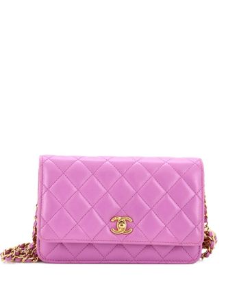 Chanel Pearl Crush Wallet on Chain Quilted Lambskin crossbody bag - women - Calf Leather - One Size - Purple