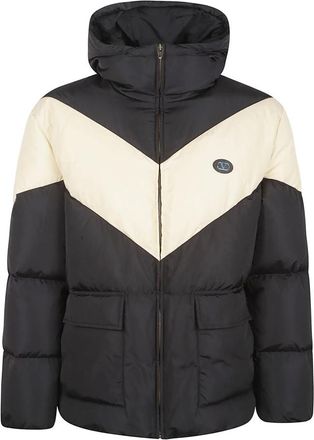 Valentino Garavani Lichtgewicht Nylon Gewatteerde Jas met Capuchon- Ingezette V en VLogo Patch - Heren - Gewatteerde jassen - Zwart - L - Nylon - Jassen