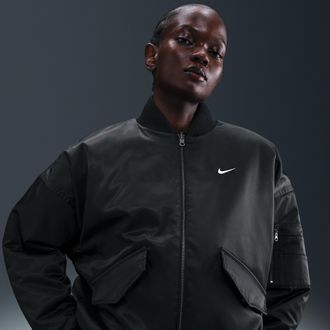 Nike Womens Nike Sportswear Therma-FIT Reversible Bomber Jacket in Black | HV2812-010