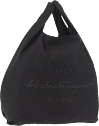 Ferragamo Pre-owned Nylon Tote Bag - Dames - Vintage Shopper - Zwart - ONE Size - Nylon - Vintage