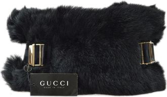 Gucci 1990-2000s buckled shearling stole - women - Lamb Fur - One Size - Black