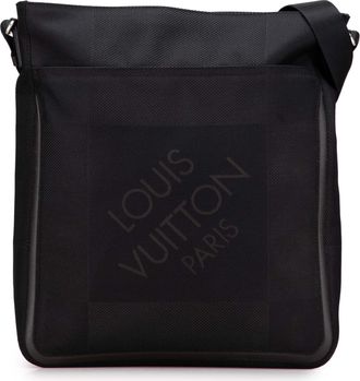 Louis Vuitton Pre-owned Womens District Pm Messenger Bag - Black Textile - One Size