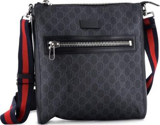 Gucci Medium crossbodytas met GG gecoat canvas en Web-streep - Zwart