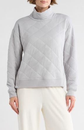Yogalicious Summit Chic Quilted Sweatshirt in Lunar Dust at Nordstrom Rack, Size X-Small