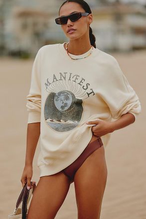 Spiritual Gangster Manifest Crew-Neck Graphic Sweatshirt