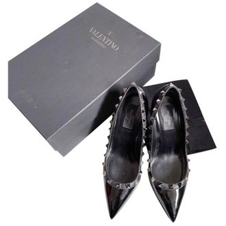 Valentino Garavani Valentino Rockstud Noir Patent Pumps Size 36.5