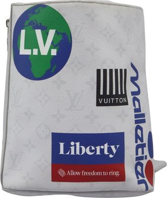 Louis Vuitton Chalk Sling White Canvas Shoulder Bag (Pre-Owned)