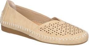 Easy Street Amity Flat in Natural Perforated at Nordstrom Rack, Size 8.5
