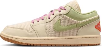 Nike Jordan Womens Air Jordan 1 Low SE Shoes in White | II0569-100