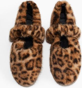 H&M Fluffy Slippers in Beige/leopard Print at Nordstrom, Size 11