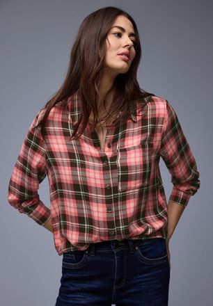 Street One Langarmbluse STREET ONE, Damen, Gr. 38, striking coral, Web, Obermaterial: 100% Viskose, kariert, l&auml;ssig geschnitten h&uuml;ftlang, Rundhals, 1-Knopf-Mansc