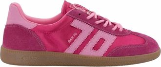 Back70 Womens Ghost C26 Sneaker In Fuxia