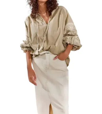 Summum Embroidered Sleeve Top In Green Lentil
