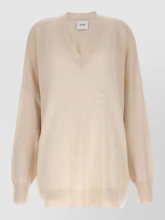 Nude wool oversized v-neck jumper
