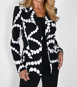 Frank Lyman Design Beata Abstract Chain Print Blazer In Black