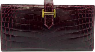 Hermès Bordeaux Red Color Long Wallet (Bi-Fold) (Pre-Owned)