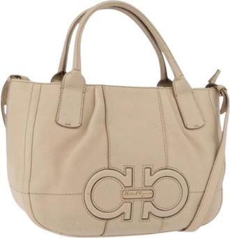 Ferragamo Pre-owned Handbags, female, Beige, Size: ONE SIZE Pre-owned Hand Bag