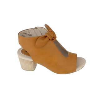 GC SHOES Womens Kimora High Heels In Tan