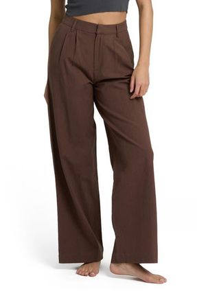 Billabong Perfect Day Pleated Pants in Teak at Nordstrom, Size Small