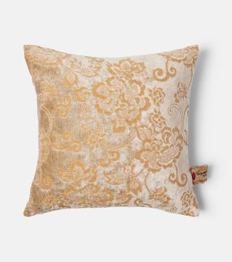 Lyria Sponge floral cushion