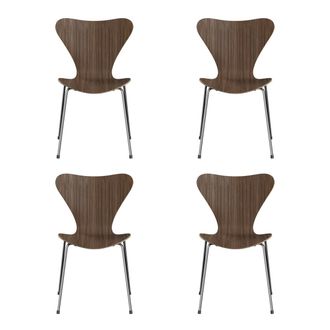 Fritz Hansen Serie 7 Stuhl, Chrom / Walnuss natur (4er-Set)