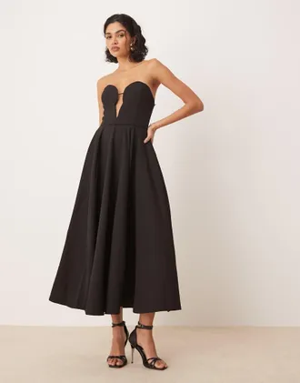 Bardot bandeau premium maxi prom dress in black