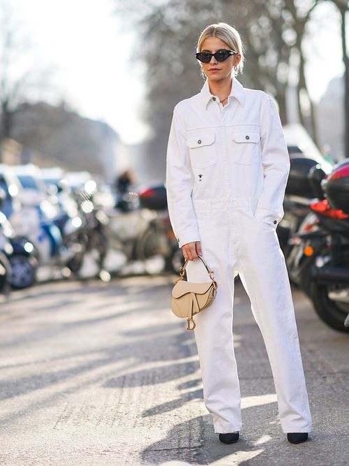 Hot white Denim! Caro Daur zeigt uns wie der neue Jeanstrend getragen wird