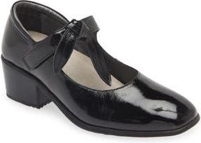 Naot Nobility Mary Jane Pump in Black Crinkle Patent Leather at Nordstrom Rack, Size 6Us / 37Eu