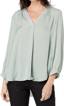 Vince Camuto Three Quarter Sleeve V-Neck Rumple Blouse In Teal Lake