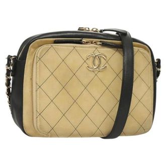 Chanel Pre-owned Suede chanel-bags - Dames - Pre-owned - Beige - Maat: ONE Size Su&egrave;de