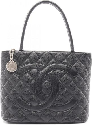 Chanel Black Leather Tote Bag (Pre-Owned)