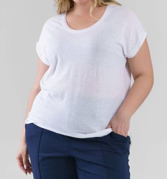 Lyss&eacute; Classic Linen Top In White