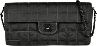 Chanel Pre-owned Shoulder Bags, female, Black, Size: ONE SIZE Pre-owned Nylon Shoulder Bag