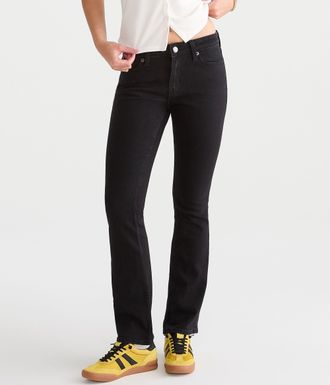 A&eacute;ropostale Mid-Rise Bootcut Jean