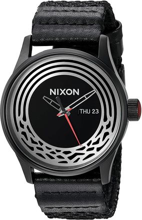 Nixon Mens Classic Black Dial Watch