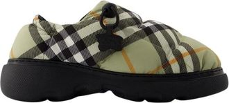 Burberry Pillow Slip-On Loafers - Dames - Platte Schoenen - Veelkleurig - 41 EU - Nylon - Schoenen