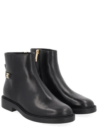 Michael Michael Kors Mandy Boot - Black