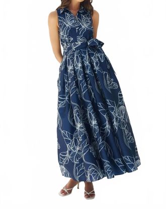 Hutch Hastings Maxi Dress In Dramatic Vining Iris Navy/white