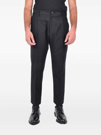 low brand pleated trousers - men - Virgin Wool - 32 - Black