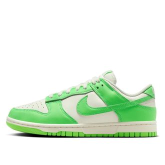 Nike Dunk Low - female - Nike - Skateboarding - Green - 5 UK - Sport