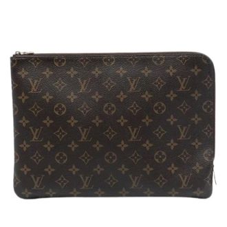 Louis Vuitton Pre-owned Clutches, female, Brown, Size: ONE SIZE Pre-owned Etui Voyage MM