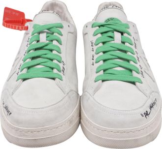 Off-white Off-Court 2.0 Low Sneakers in White Leather